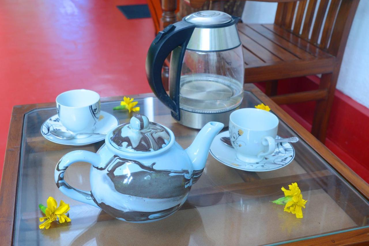 Gold Sand Resort Bentota Dış mekan fotoğraf