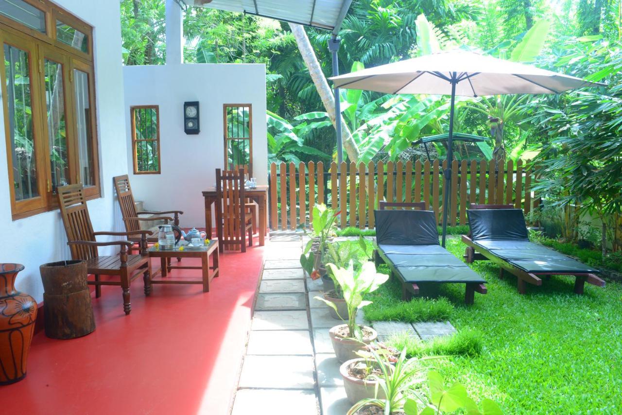 Gold Sand Resort Bentota Dış mekan fotoğraf