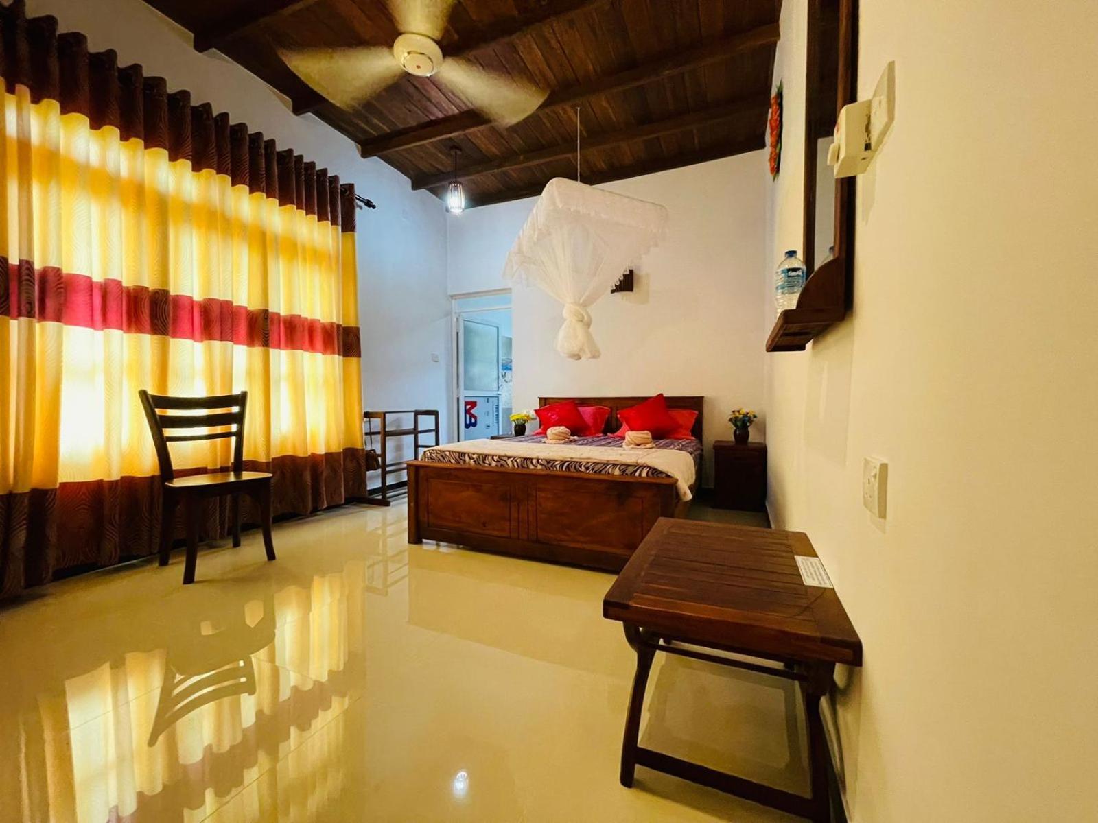 Gold Sand Resort Bentota Dış mekan fotoğraf